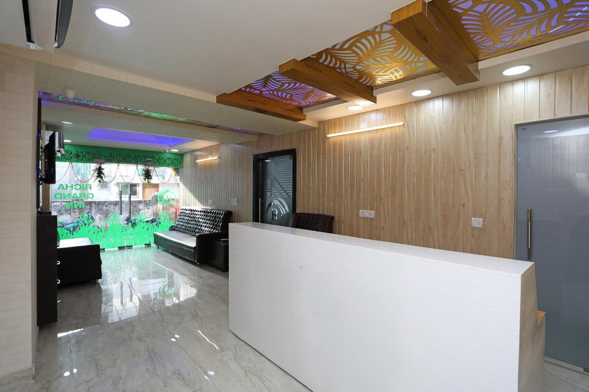 Hotel O Richa Grand Lucknow Luaran gambar